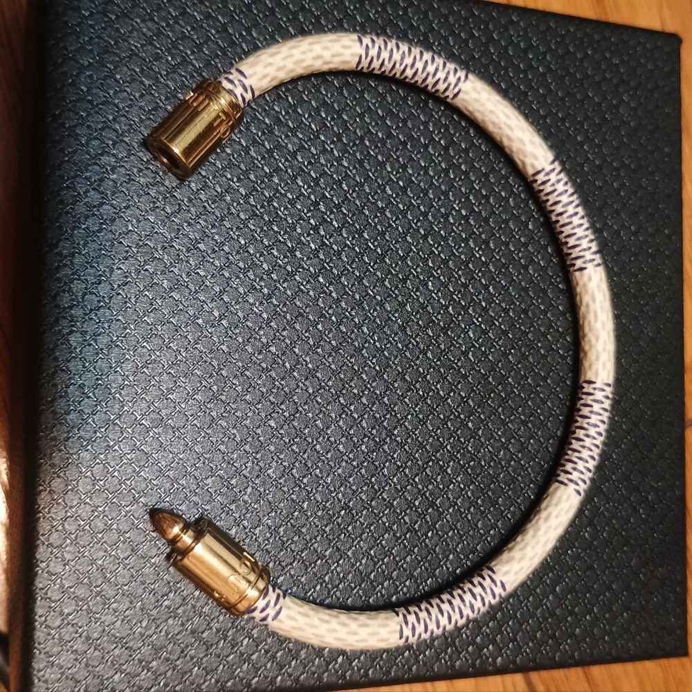 Louis Vuitton Azur Bracelet - Picture 6 of 11